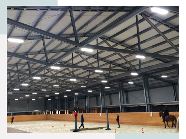 Строительство конных манежей от 608 руб в Краснокамск